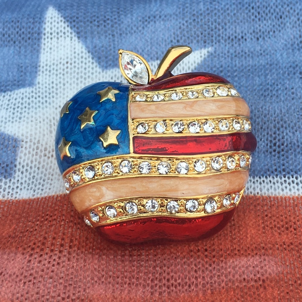 - American Flag Apple Brooch! NEW!